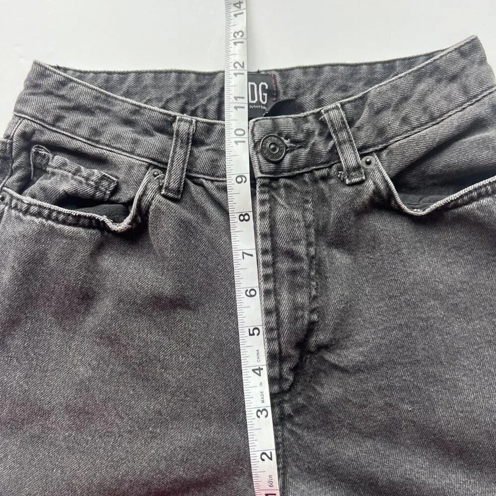 BDG Urban Outfitters Mom High-Rise Black Denim Jeans Womens Size 25